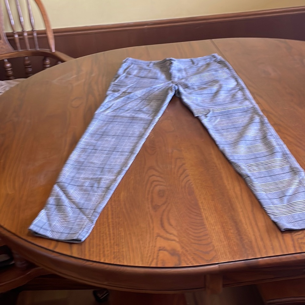 Hollister Mens Super Skinny Chino